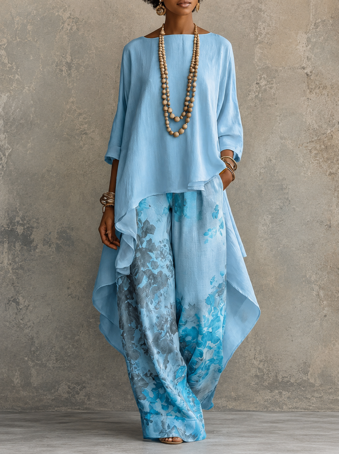 Gunilla™ | Flytande asymmetriskt blommigt set