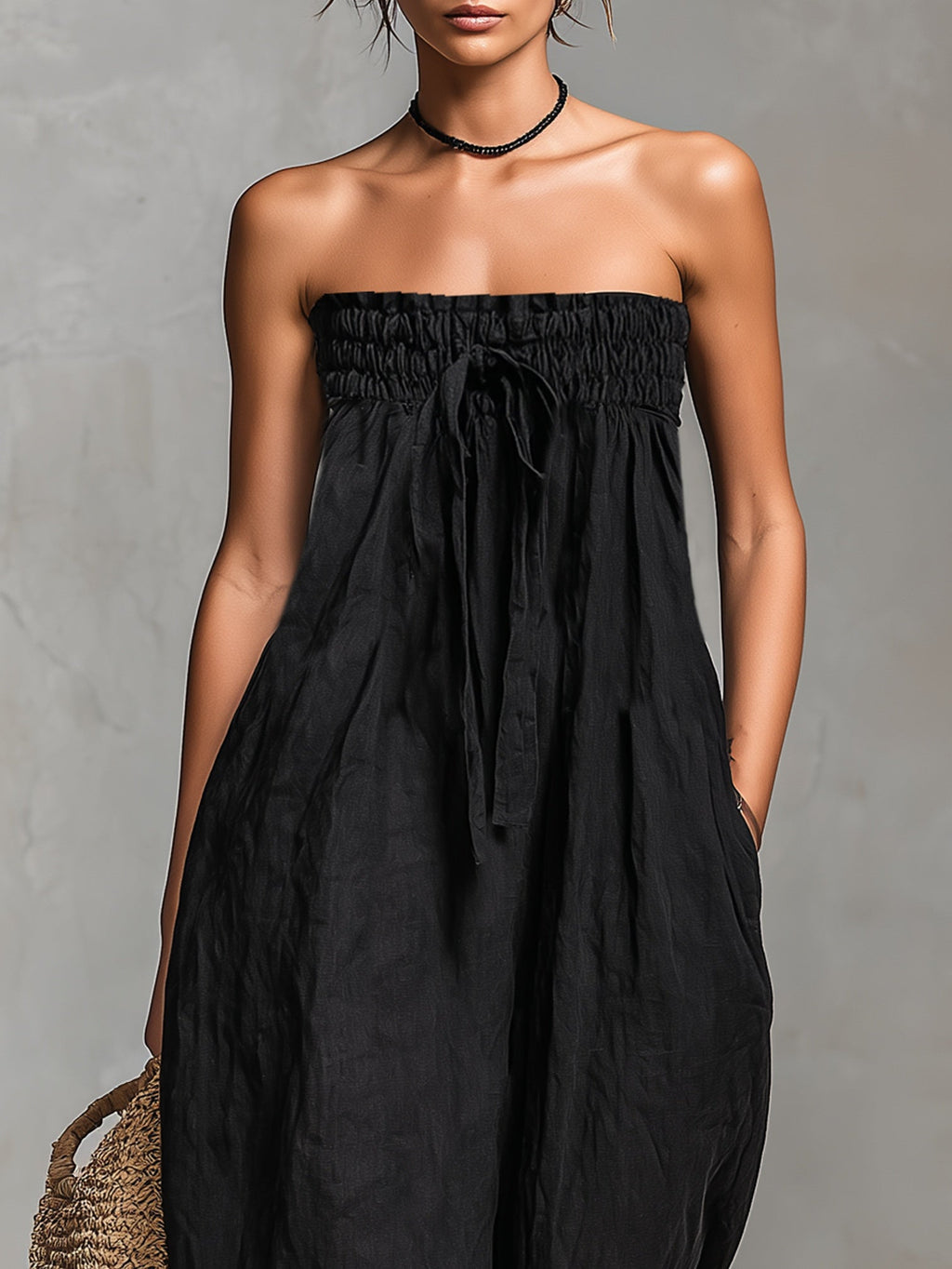 Nina | Elegant Jumpsuit utan Axelband